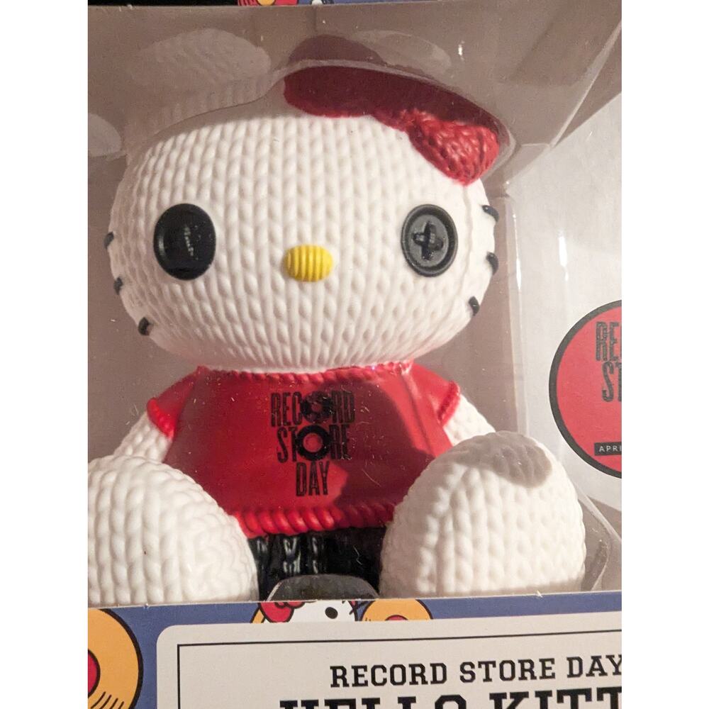 Hello Kitty Vinyl Figure RSD Exclusive Handmade By Robots Limited To 2000 Sealed